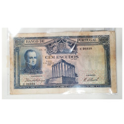 Moeda100 Escudos Portugal 1928 MBC (Nota com furo de Pionésio)